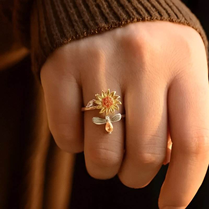Anillo Girasol: Encuentra Paz y Elegancia en un Solo Lugar 🌻 - Multishop Chile E.I.R.L